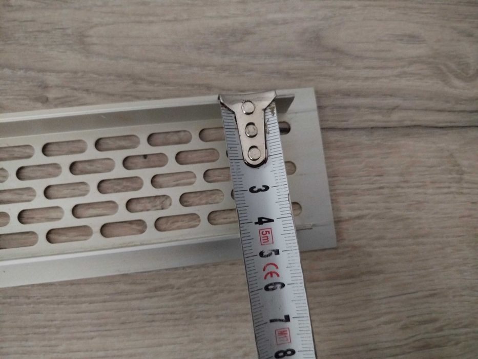 Kratka wentylacyjna aluminiowa