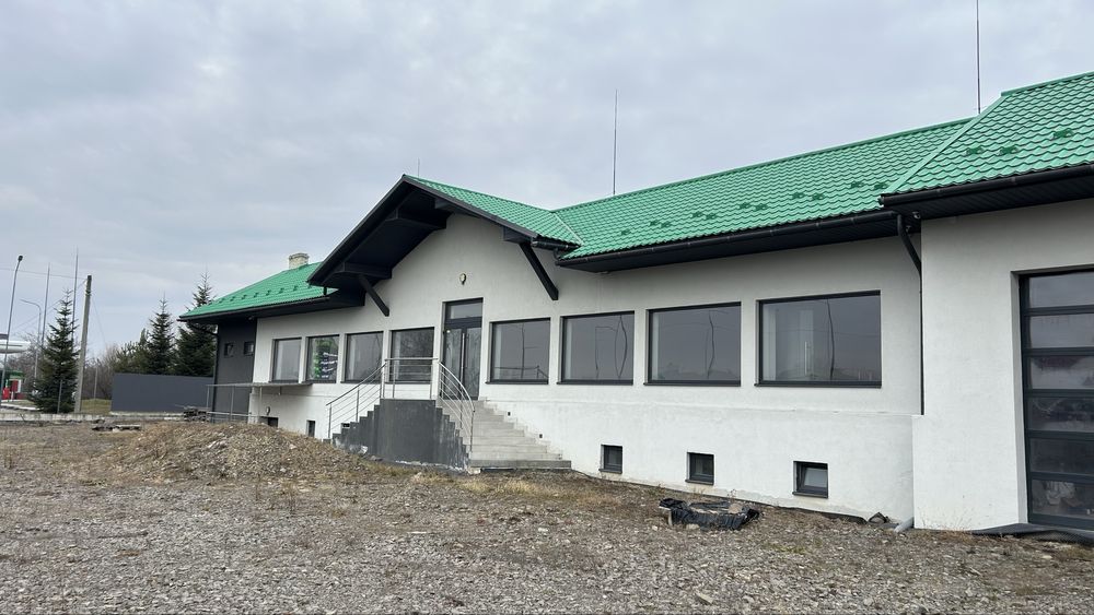Продам комерційне приміщення Баранинці