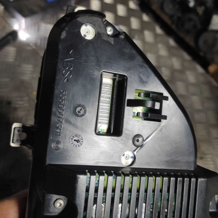 Licznik Zegary Audi A6 C6 2,7 TDI