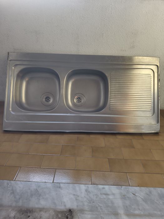 Lava loiça em inox