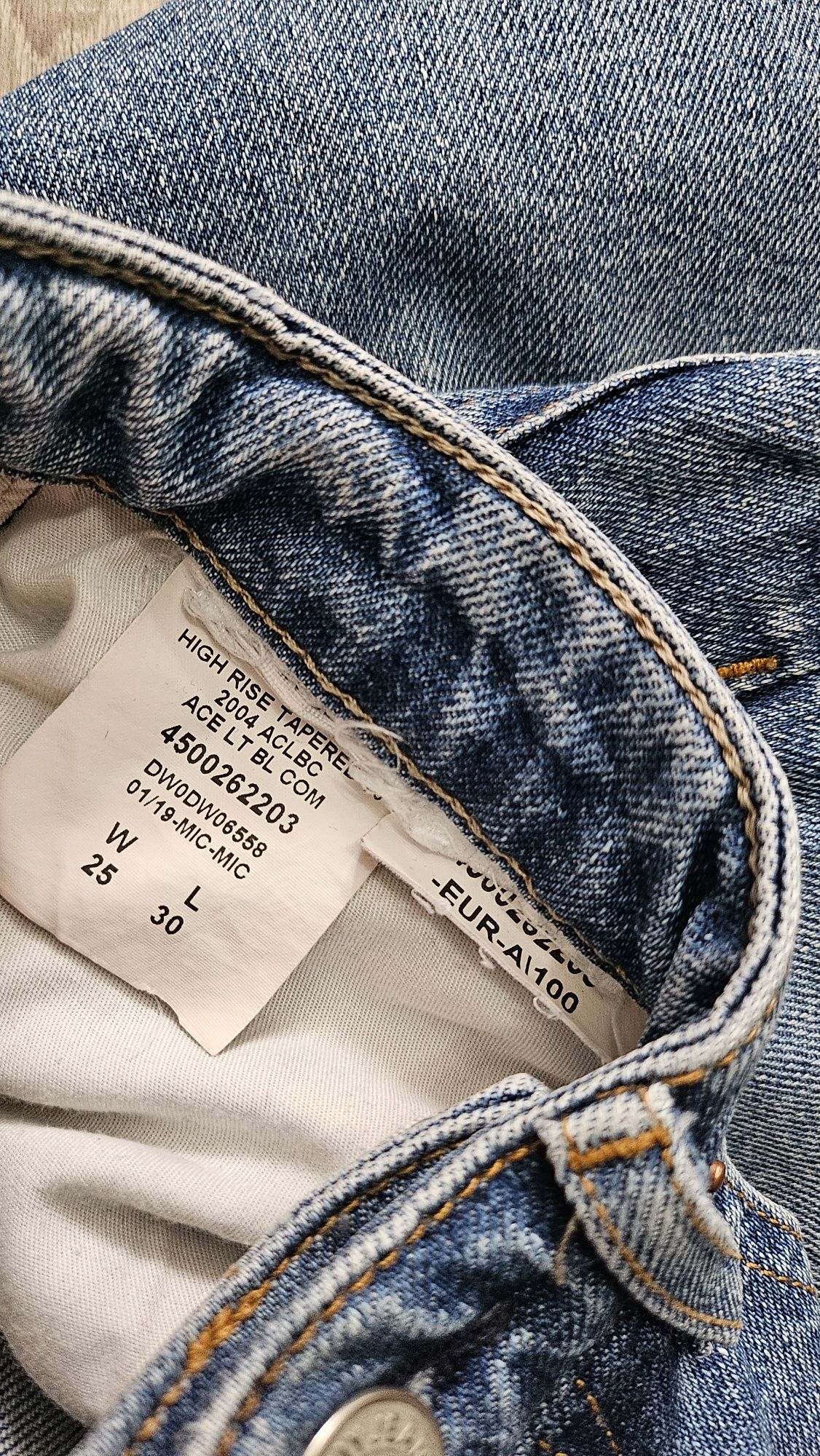 Джинси мом tommy hilfiger