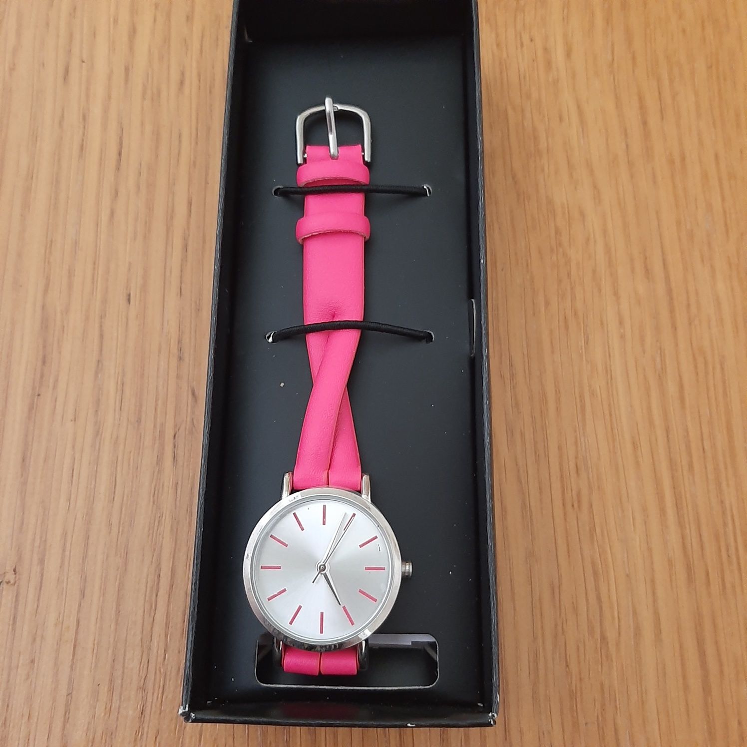Relógio rosa novo