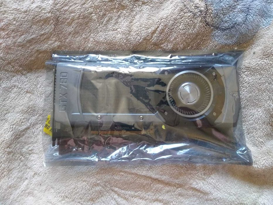 Geforce GTX 780 "не бита не фарбована"