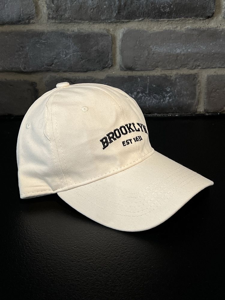 Nowa beżowa czapka z daszkiem Brooklyn unisex