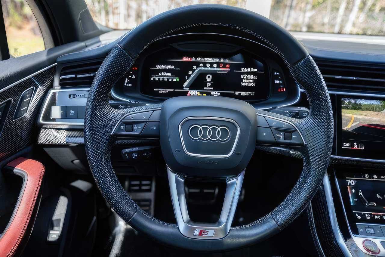 2021 Audi SQ7 quattro Premium Plus