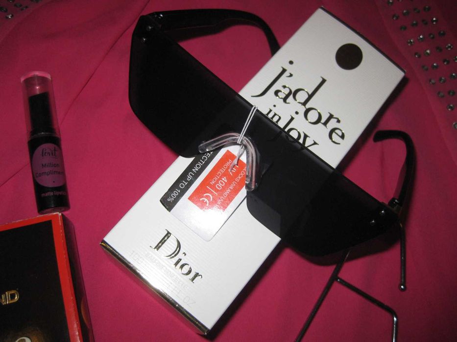 Модні суцільні Сонцезахичтні Сонячні окуляри темні чорні