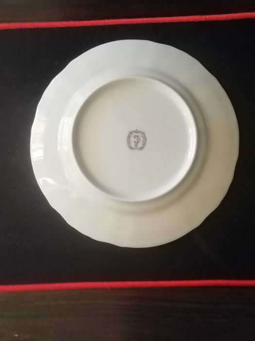 Набір тарілок Bernadotte від Thun H&R (27 см та 19 см)