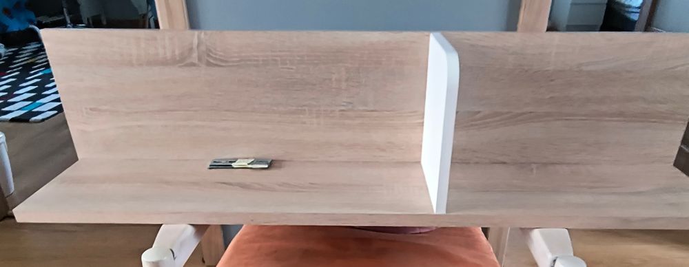 Biurko z półką i szafką