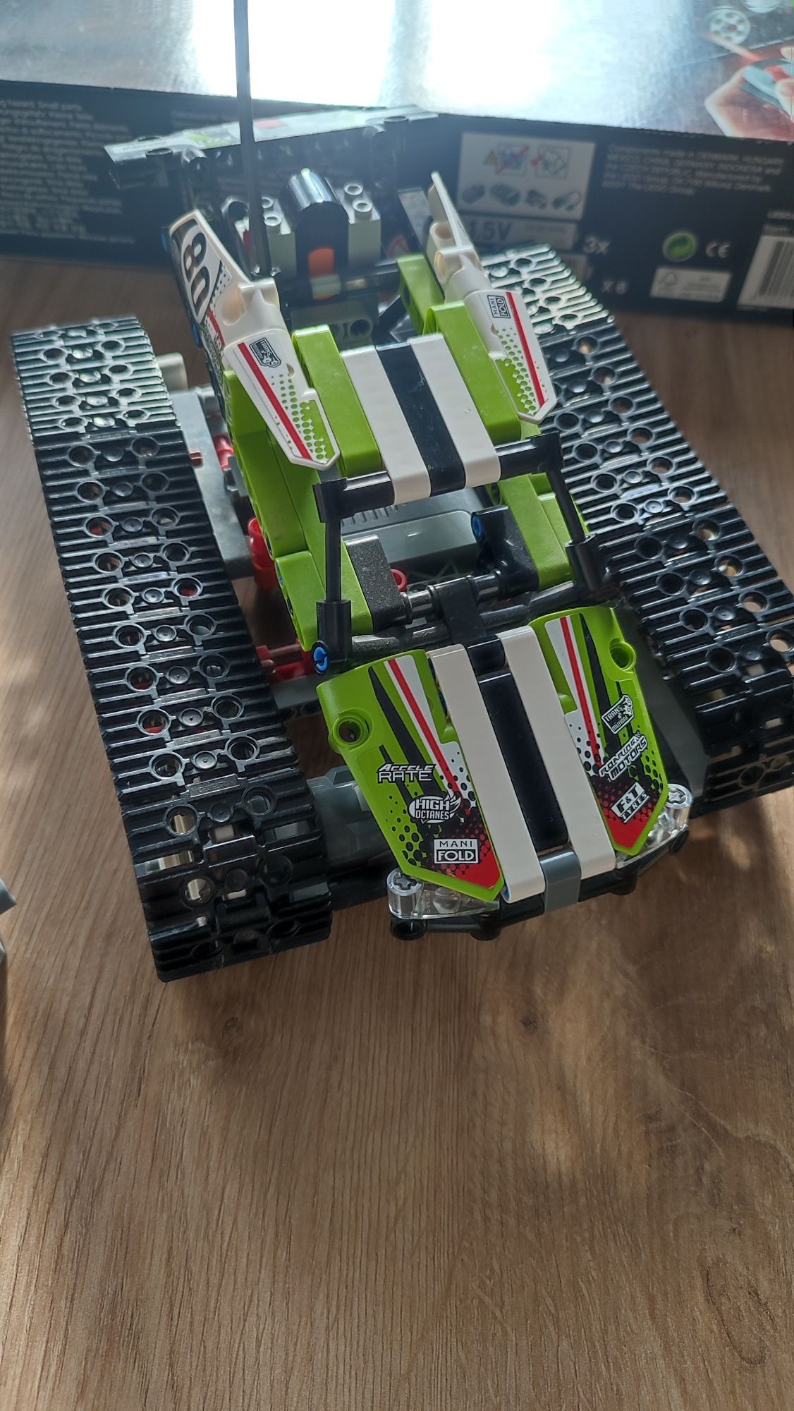 LEGO 42065 zdalnie sterowana wyścigówka