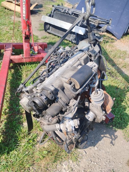 Двигун Мотор Двигатель Renault Laguna Trafic Scenic Opel Vivaro 1.9