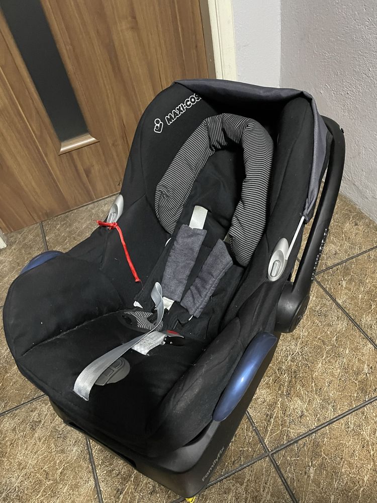 Fotelik z bazą maxi cosi isofix