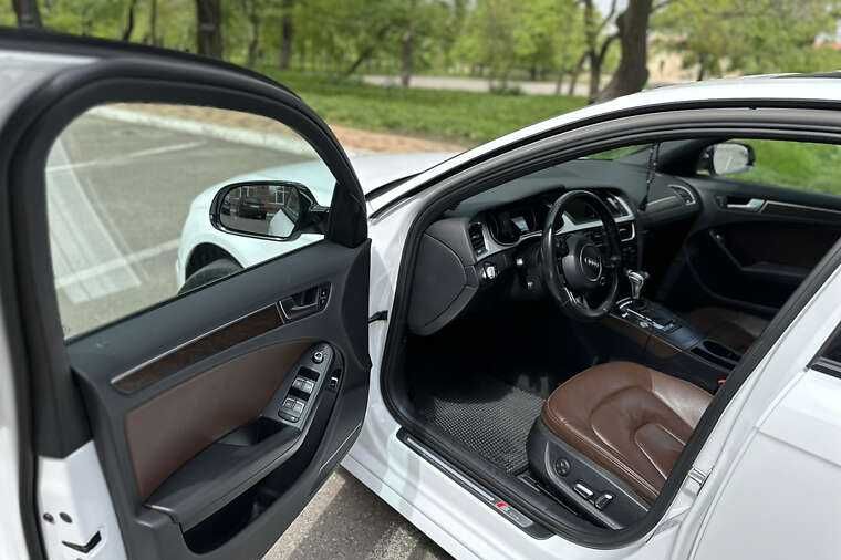 Audi A4 2015 2.0 S Line