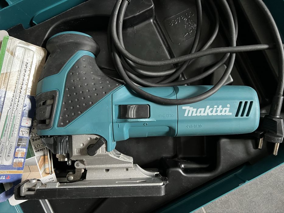 Мережевий лобзик Makita 4351 FCT