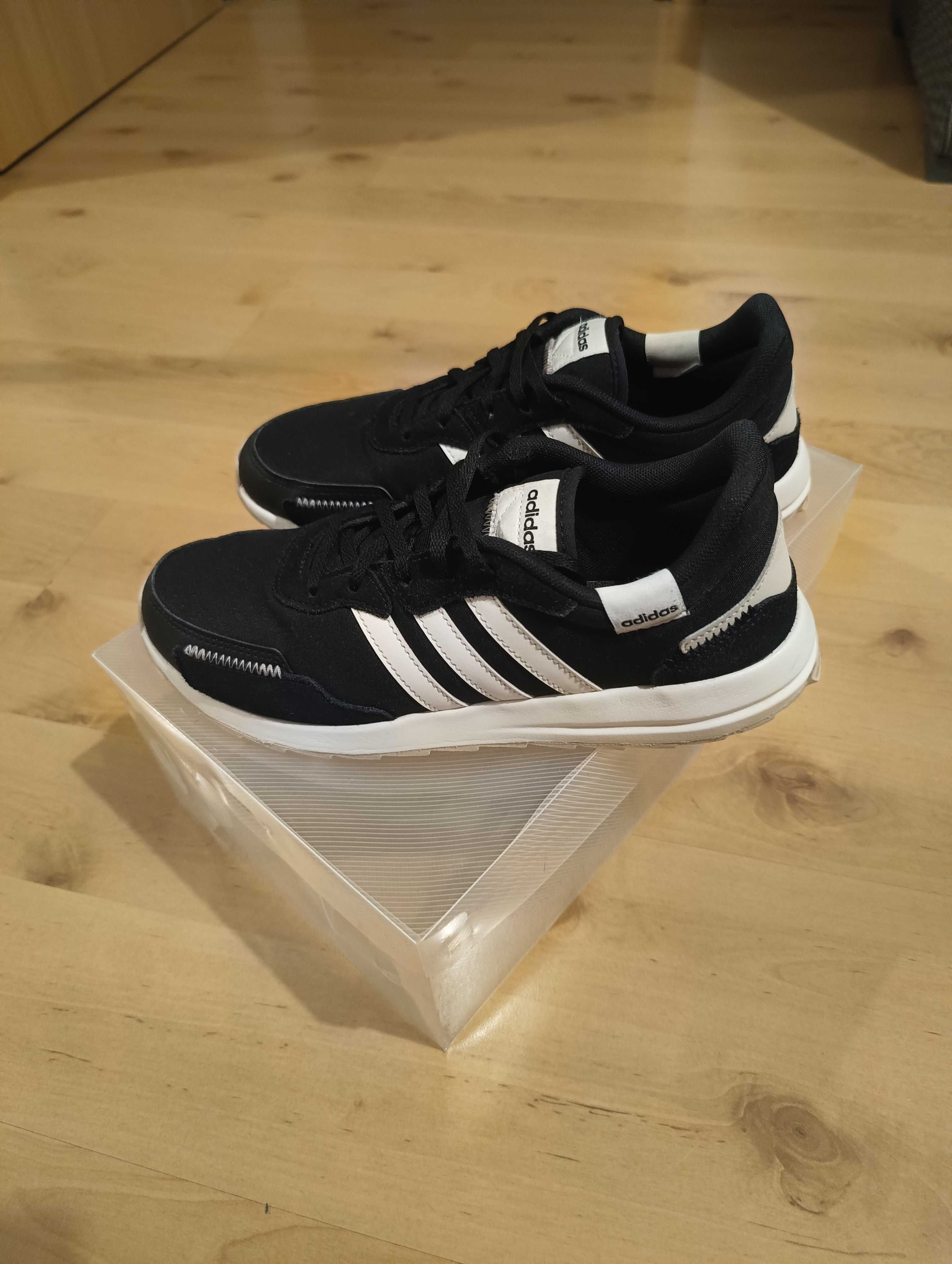 Damskie buty Adidas