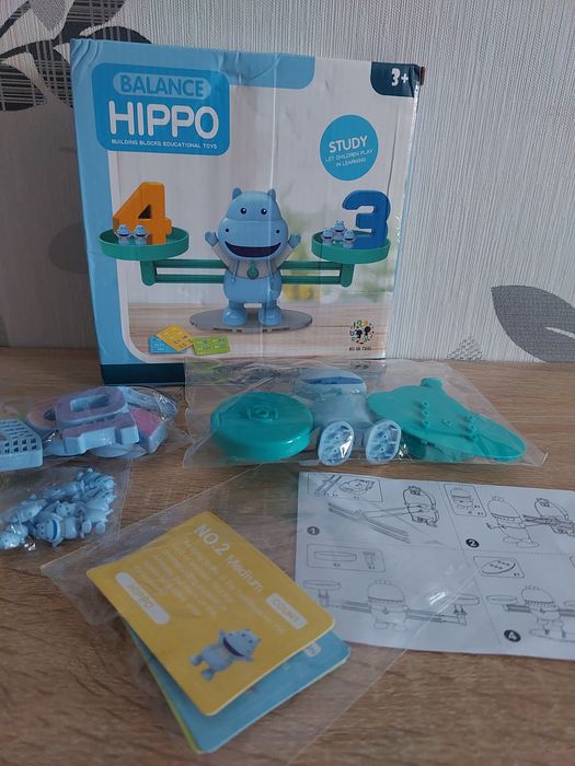 Математичні ваги бегемотик