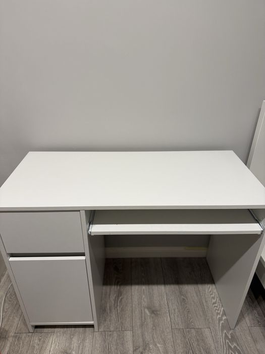 Biurko z szafką i szufladą, białe, wysuwana półka na klawiaturę