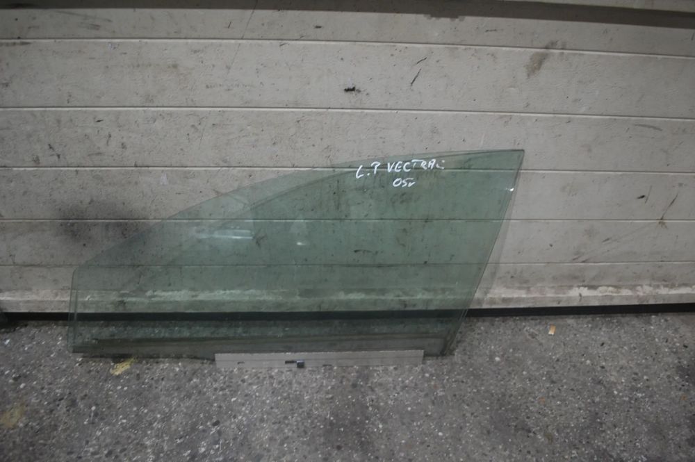SZYBA BOCZNA DRZWI LEWY PRAWY PRZÓD PRZEDNIA OPEL VECTRA C 2002R.