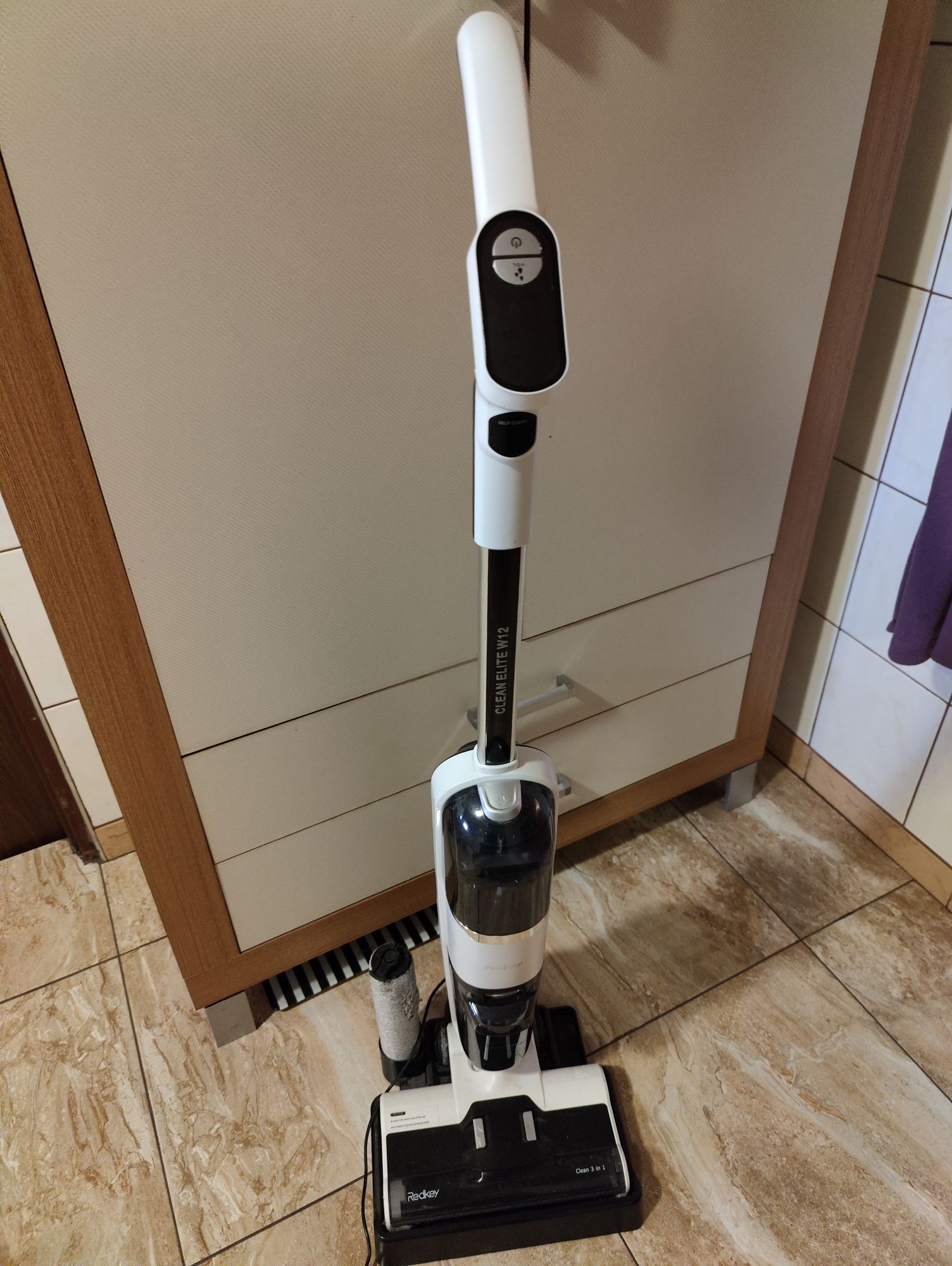 Odkurzacz myjący redkey W12