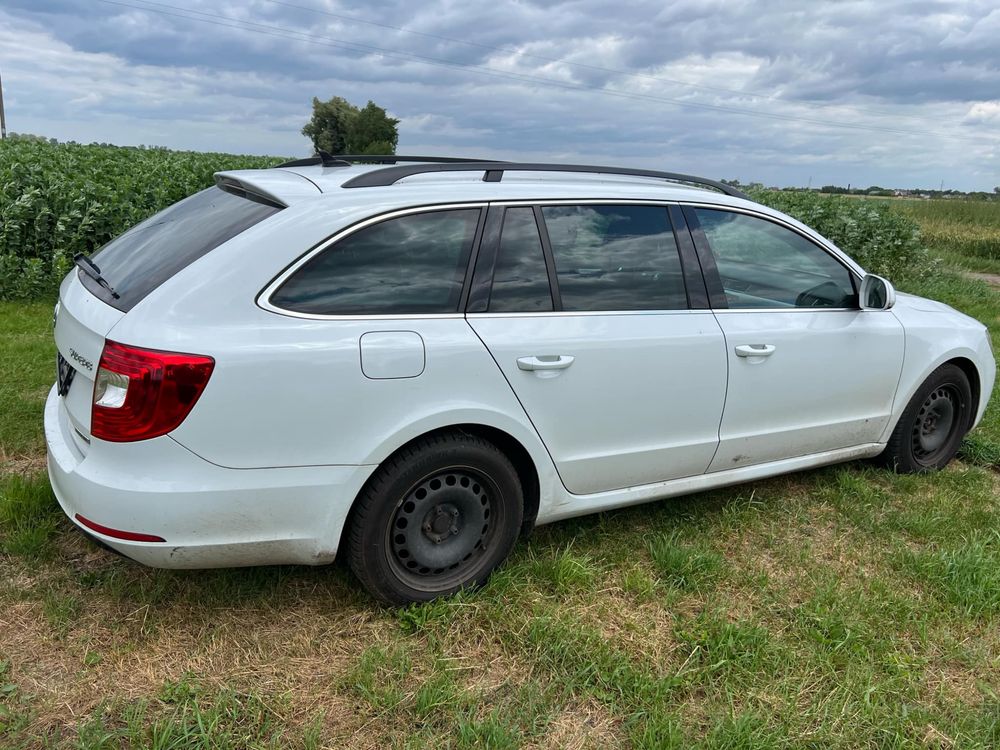 Skoda subperb 3 2015 rok 1.6 tdi cay na cześci