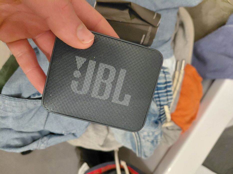Jbl go.          .