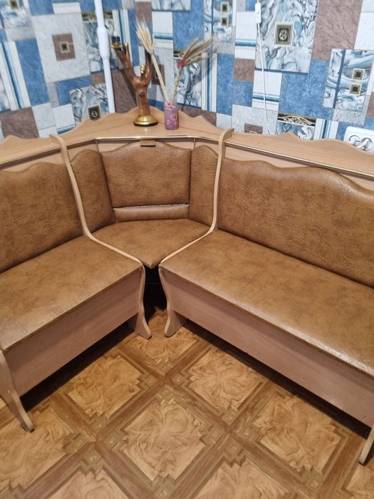 М'який уголот без столу