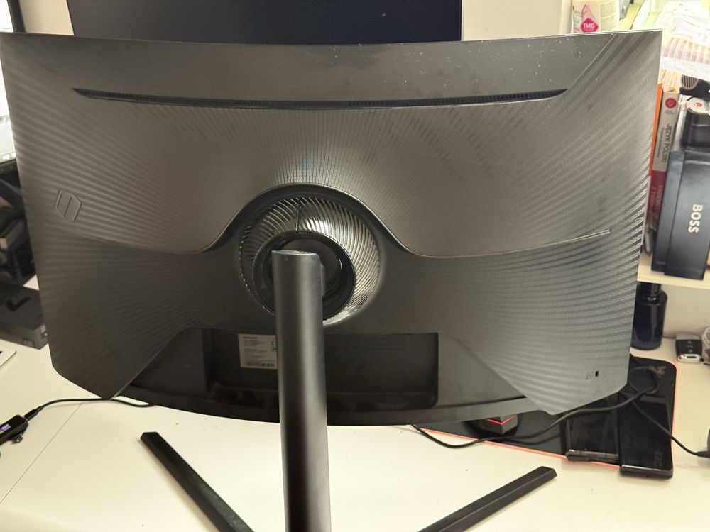 Samsung Odyssey G6 32” 240Hz | w pelni sprawny