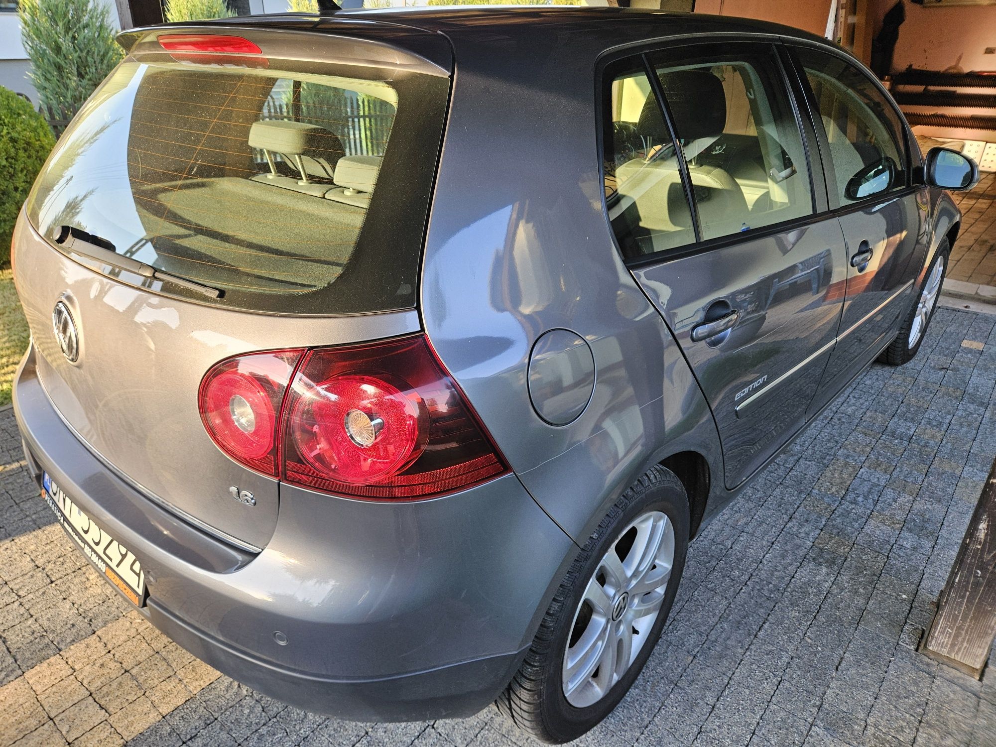Vw Golf V 1.6 Mpi benzyna
