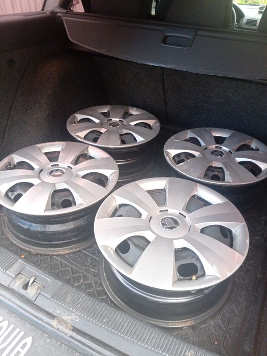 Диски з ковпаками Шкода Октавія Тур r15 5*100