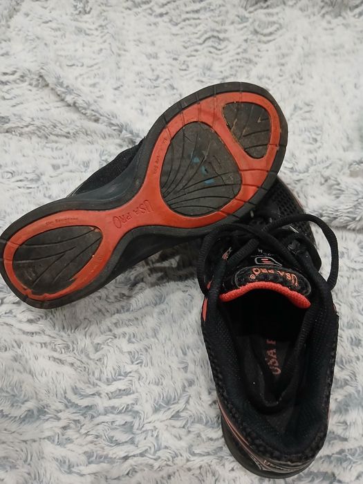 Buty sportowe Pro Tone r37