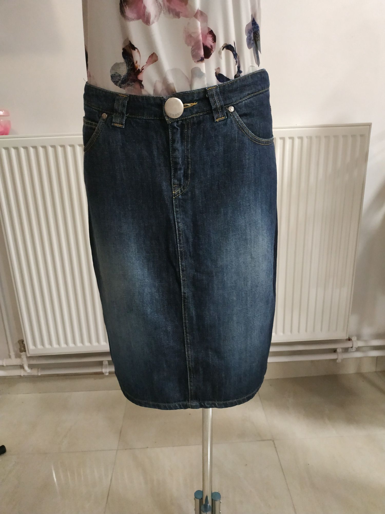 Spódniczka jeans rozmiar L/XL