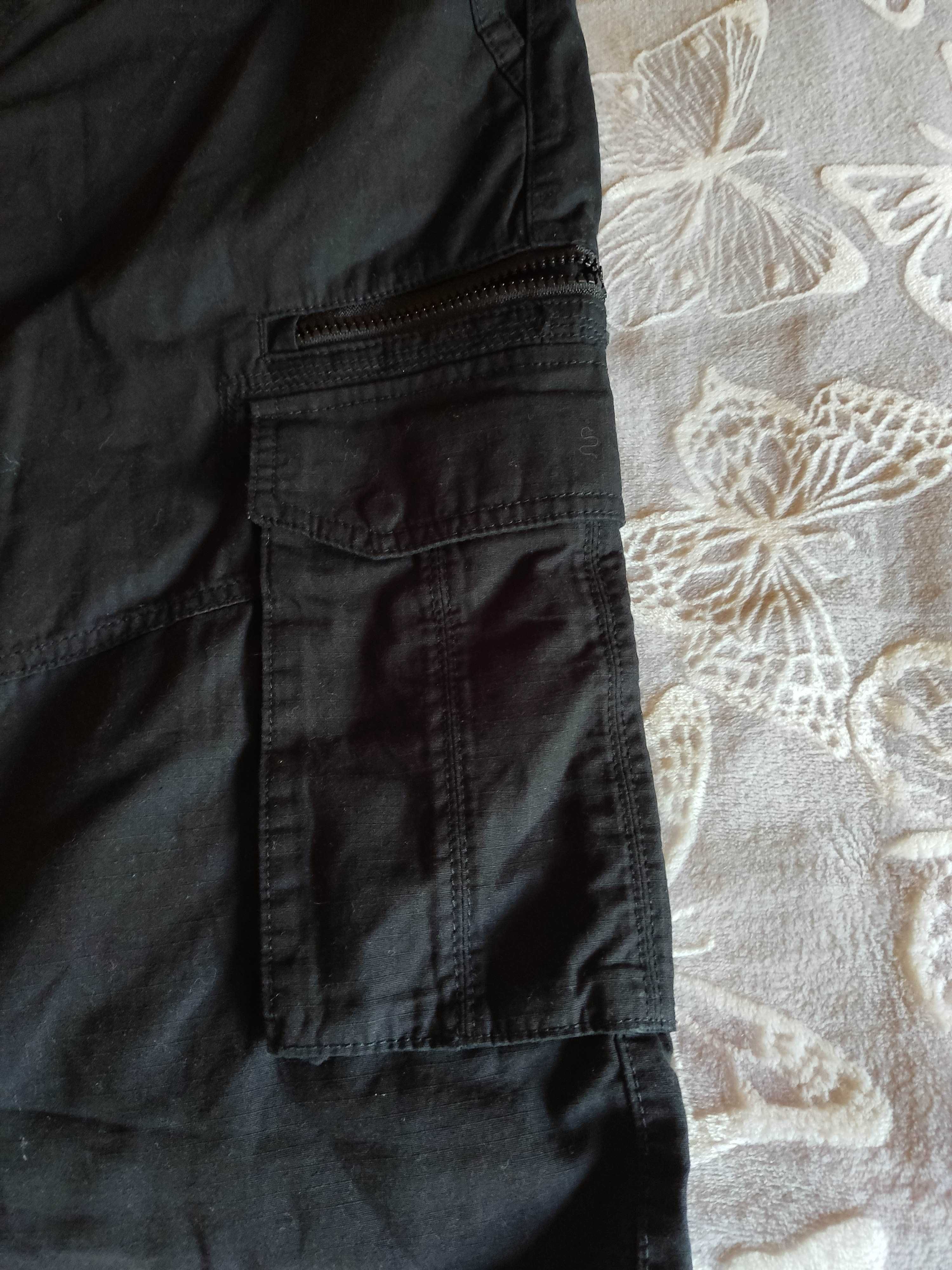 Spodnie krótkie NOWE F&F r. 38 GRATIS!!!