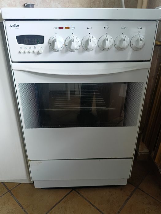 Kuchenka Amica 50cm szerokość 40 cm głębokość