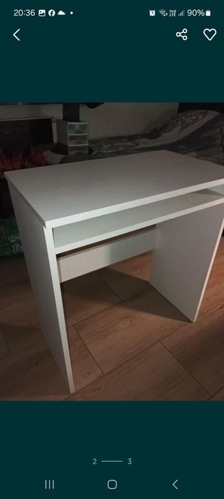 Krzeslo z biurkiem biale