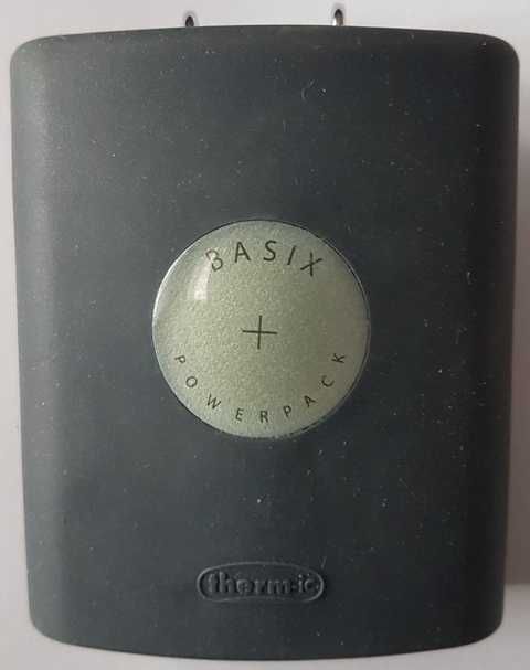 zimowa rozrywka: narty i dodatki