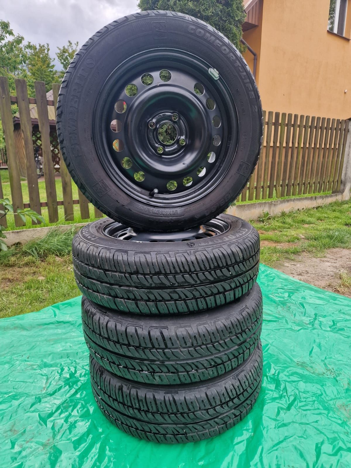 Komplet kół 4x100 185/60/r15 xl