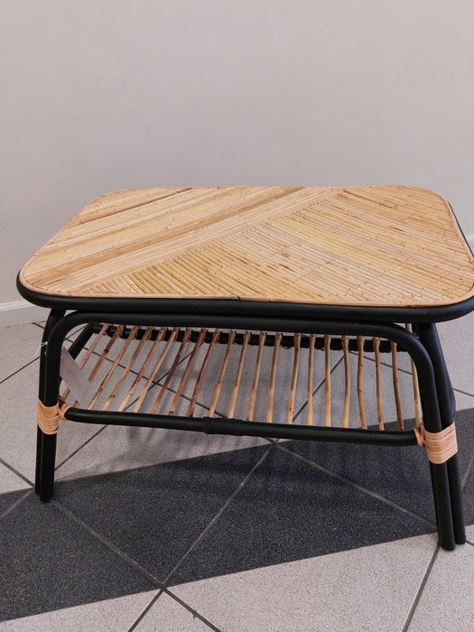 Mesa centro rattan e madeira nova