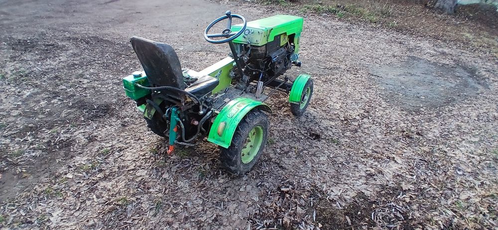 Продам Мінітрактор Zubr 12
