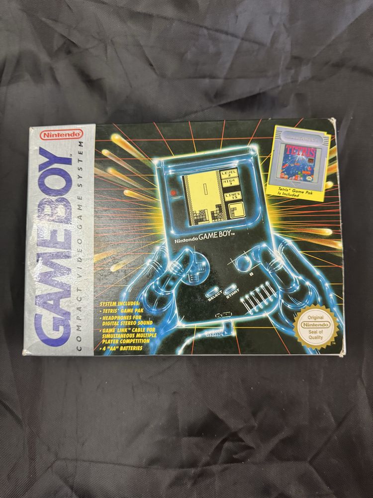 Game boy com caixa