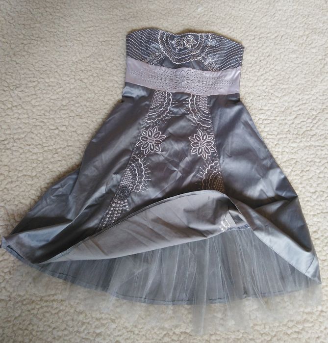 sukienka koktajlowa r:10 na 164 /k16b