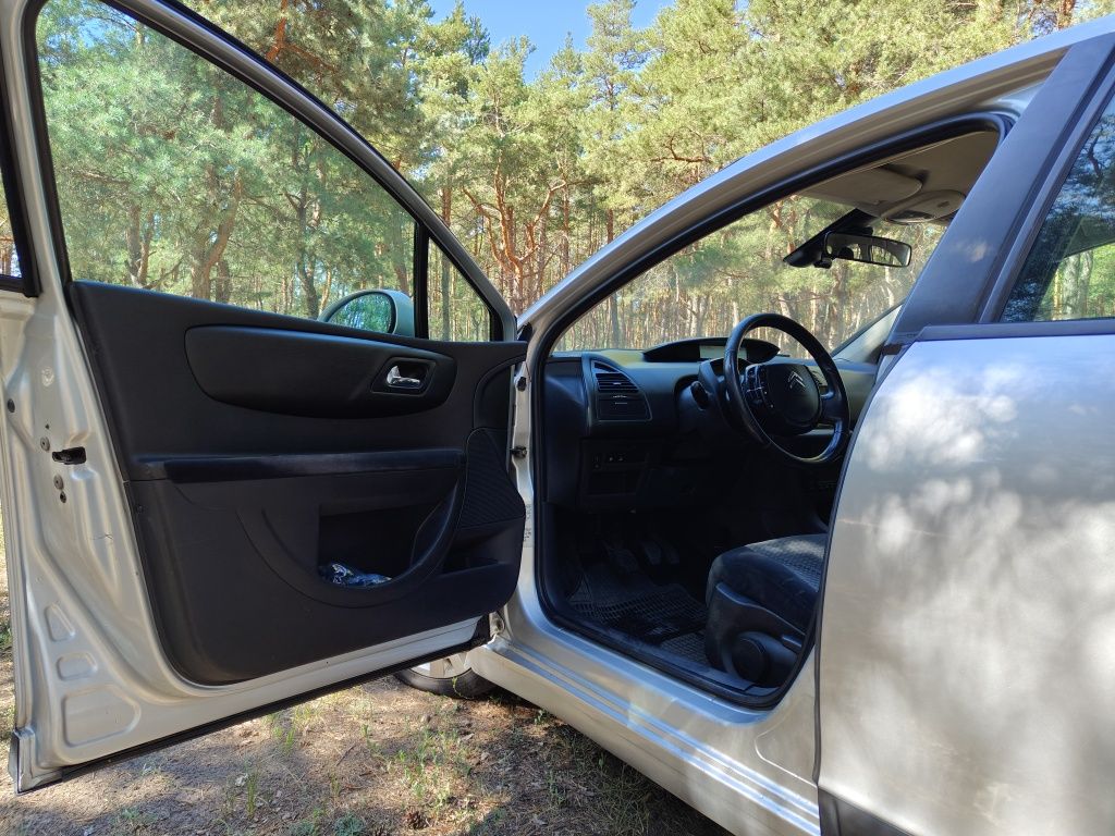 Citroen C4 хетчбек 2004