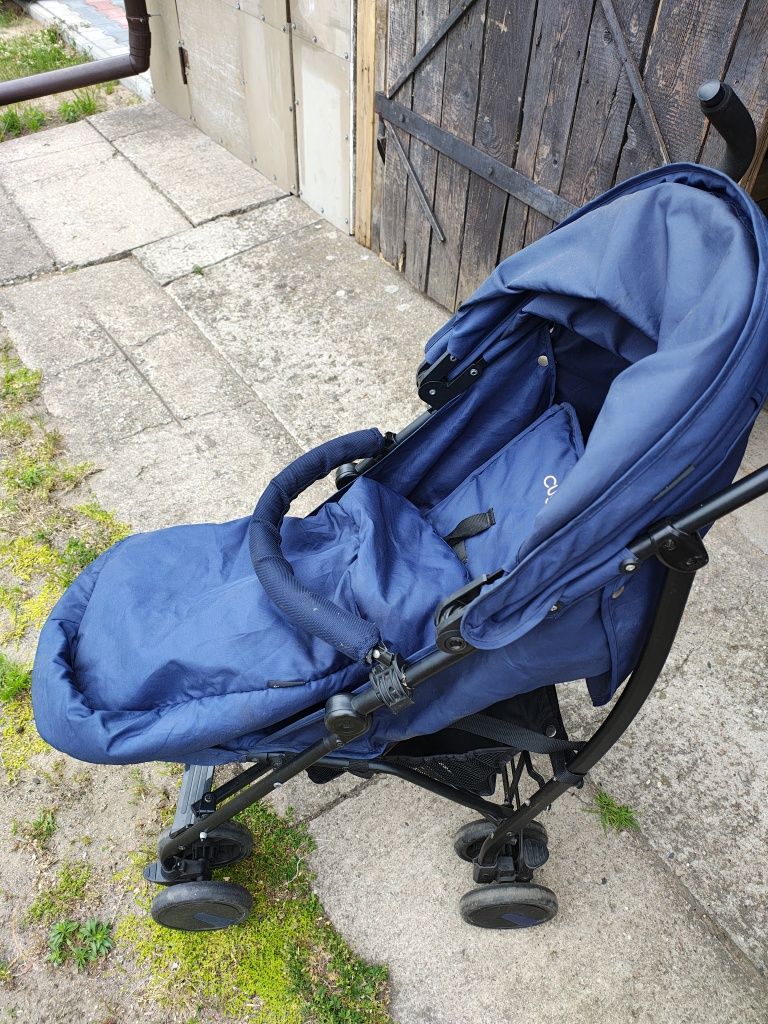 Wózek spacerówka kolor granatowy