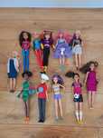 Lalki Barbie 11 lalek + akcesoria.