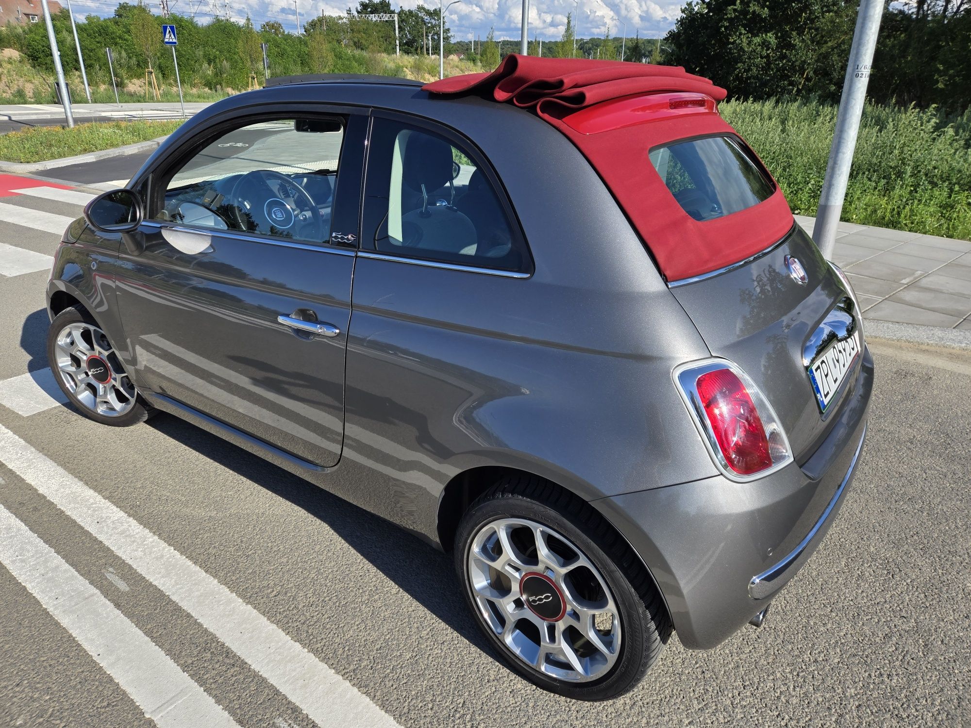 Fiat 500C 1.2 cabrio automat dualogic mały przebieg kamera czujniki