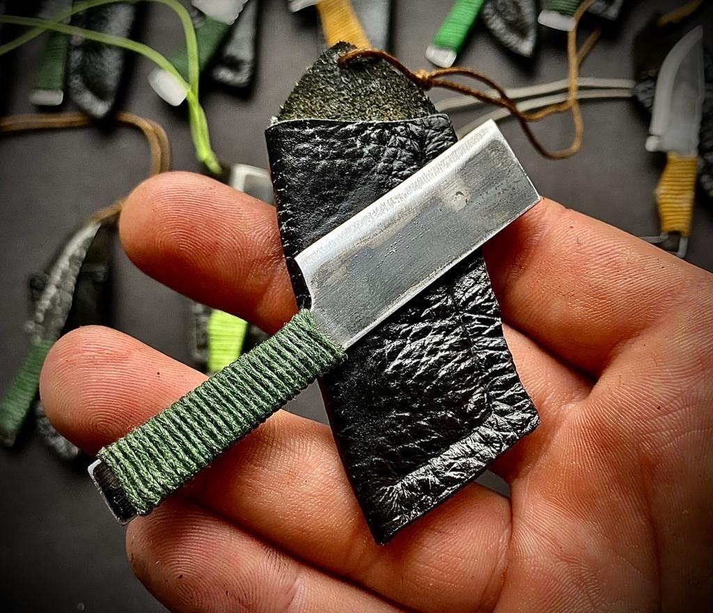 Ręcznie zrobione mini noże na szyję Neck Knife