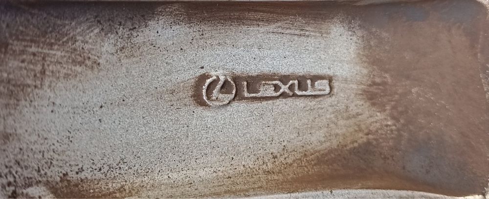 Діски 5/114.3 R17 Lexus ET-35
