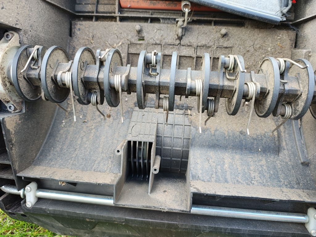 Aerator/wertykulator 3W1 2400W 32cm KD5190 elektryczny