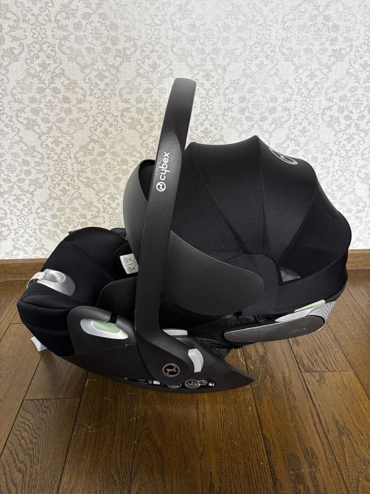 Автокрісло Cybex Cloud T + plus i-Size Sepia Black чорне