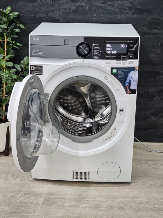 Прально-сушильна машина AEG LWR9W80609 стан Ідеал тепл насос 2024р