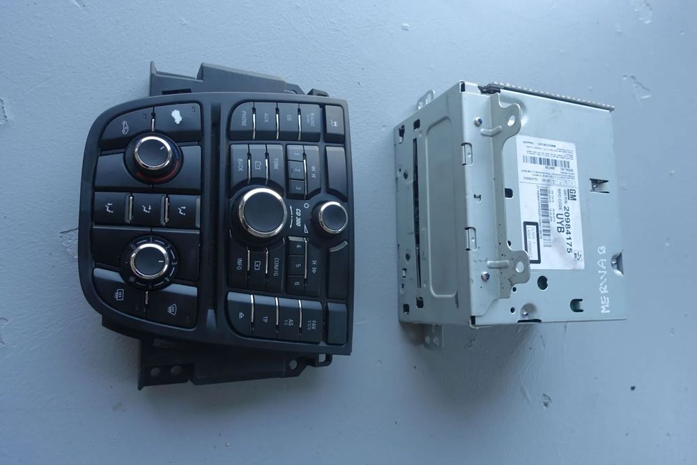 RADIO ASTRA J MERIVA B 20984175