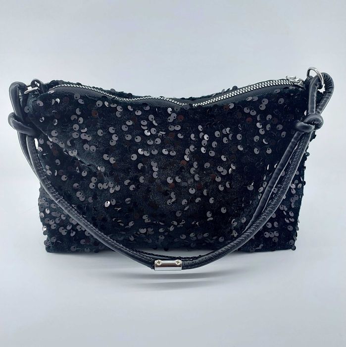 Czarna torebka miś fluffy cekiny impreza